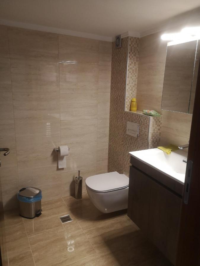 Comfortable Apartment In Kato Toumpa Thessaloniki Exterior photo